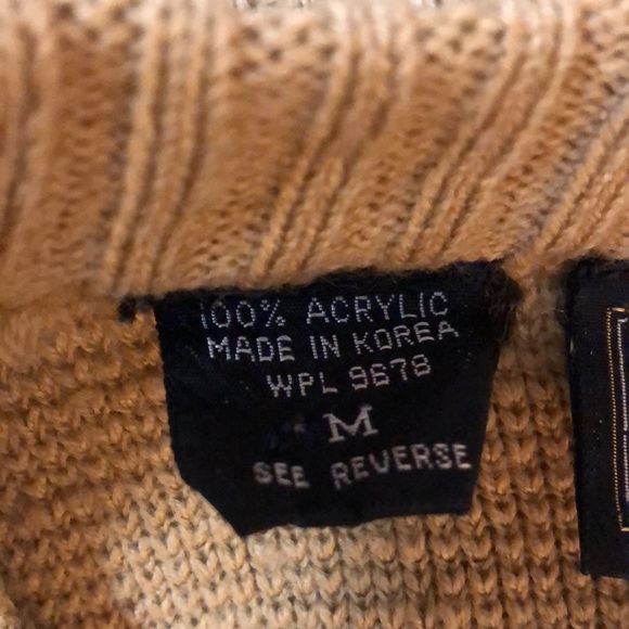 Vintage Gold Gap Sweater - Picture 3 of 5